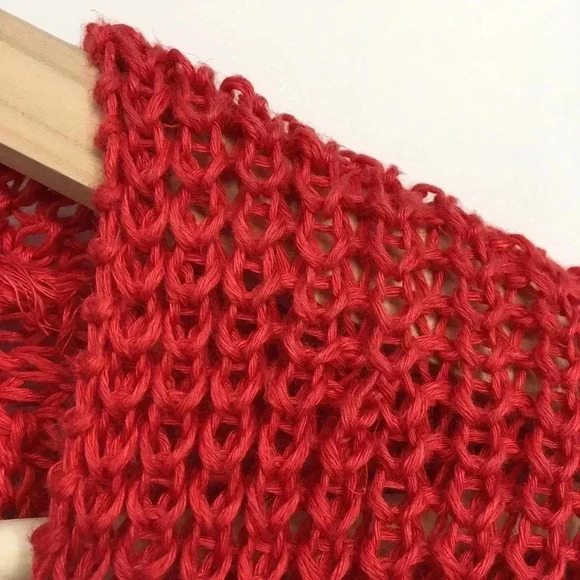 Banana Republic Linen Red Knit V Neck Sweater - Picture 2 of 8